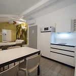Cityu - Grazioli 27 Centro Con Parcheggio Privato Gratuito