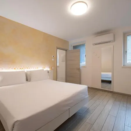 아파트 Cityu - Grazioli 27 Centro Con Parcheggio Privato Gratuito