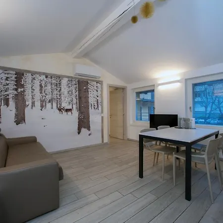 Cityu - Grazioli 27 Centro Con Parcheggio Privato Gratuito 公寓 *