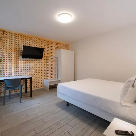 Cityu - Grazioli 27 Centro Con Parcheggio Privato Gratuito Lejlighed Trento