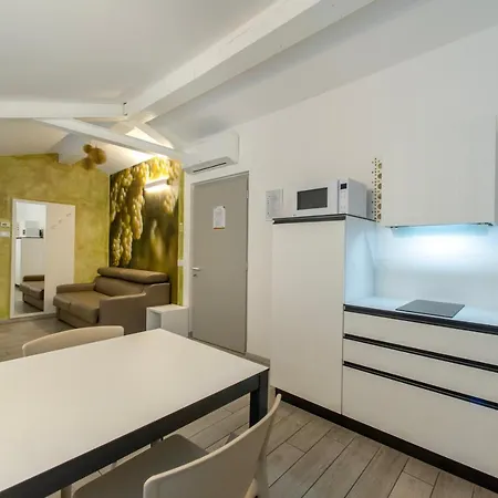 Apartment Cityu - Grazioli 27 Centro Con Parcheggio Privato Gratuito Trento