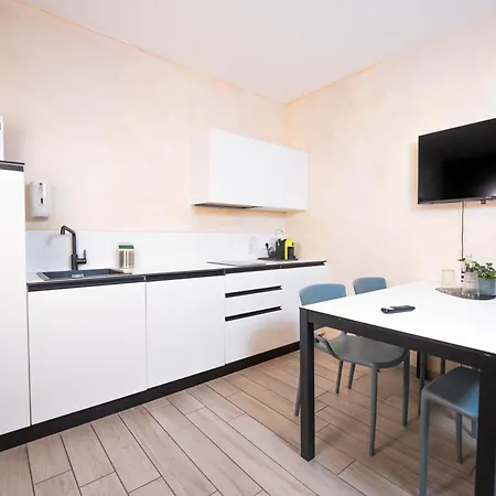 Cityu - Grazioli 27 Centro Con Parcheggio Privato Gratuito 特伦托