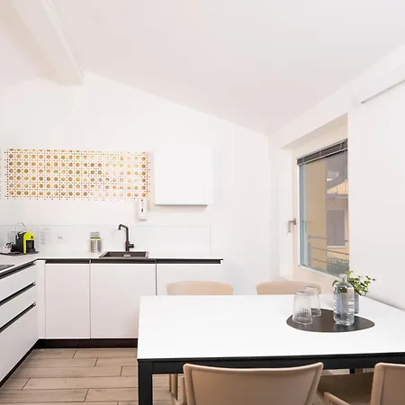 公寓 Cityu - Grazioli 27 Centro Con Parcheggio Privato Gratuito *