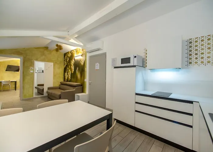 דירה Cityu - Grazioli 27 Centro Con Parcheggio Privato Gratuito טרנטו